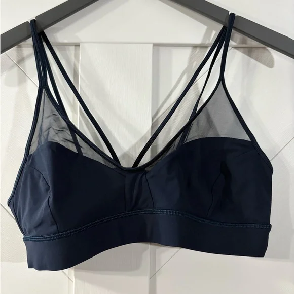 Lulu lemon True Navy A new bra light support A/B - Picture 3 of 4